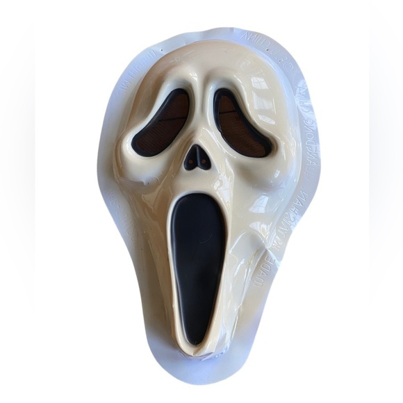 GHOSTFACE SCREAM Mask Fun World Halloween Costume 9206SFD APRIL-JUNE 2011 - Picture 7 of 13